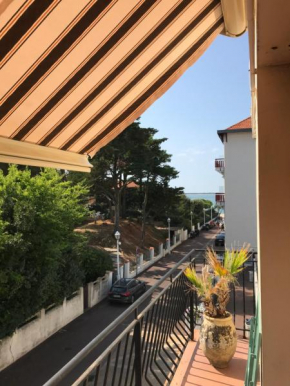 Au débarcadère d'Arcachon Le Moulleau